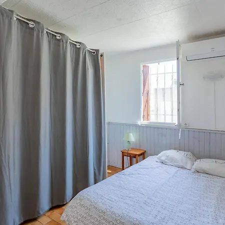 Le Robinson - Proche * Marseillan (Herault)